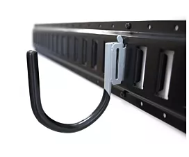 Tout - Rails, barres, poutres Crochet en J moyen pour E-Track - avec revêtement en PE Tout - Rails, barres, poutres Crochet en J moyen pour E-Track - avec revêtement en PE